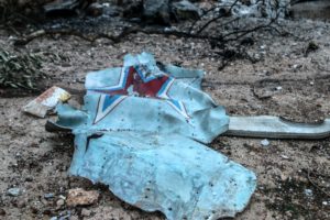 epaselect epa06494257 The rubble of the Russian Sukhoi Su-25 fighter jet scattered on the ground, in Ma'saran village near Saraqeb city, in Eastern Idlib countryside, Syria, 03 February 2018. According to the Syrian Observatory for Human Rights, Rebel fighters shot down the Russian warplane and captured the pilot, who was later killed after he fought the rebels. The Syrian government launched a military operation to regain control over Idlib from in December 2017 with support of Russian warplanes. EPA/ABDALLA SAAD